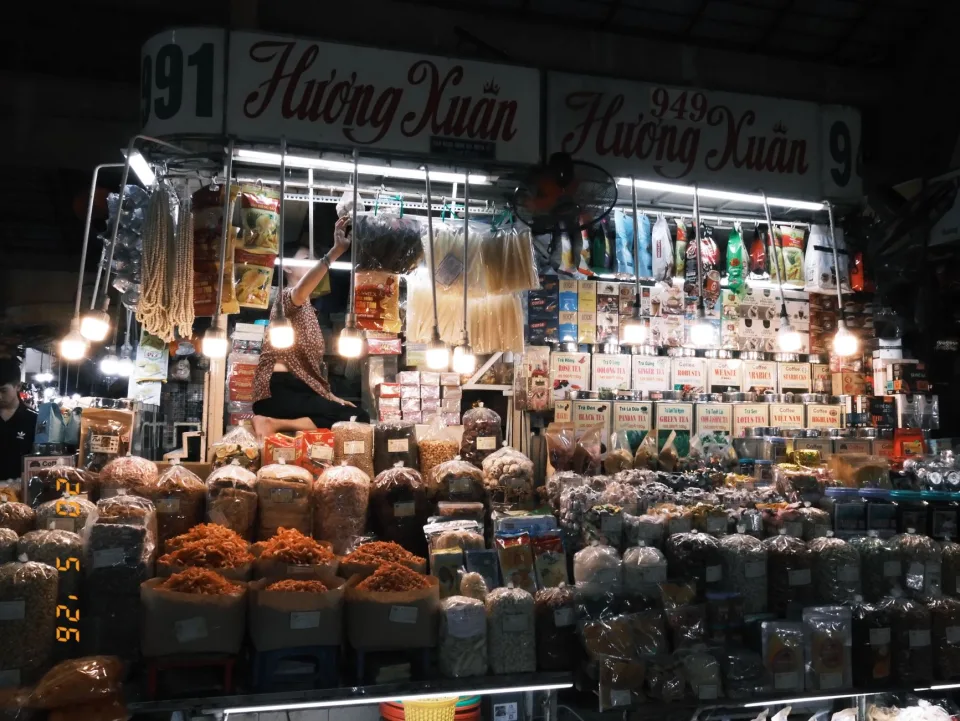 Bàn nướng đông khách tại Phan Thị Mỹ Linh